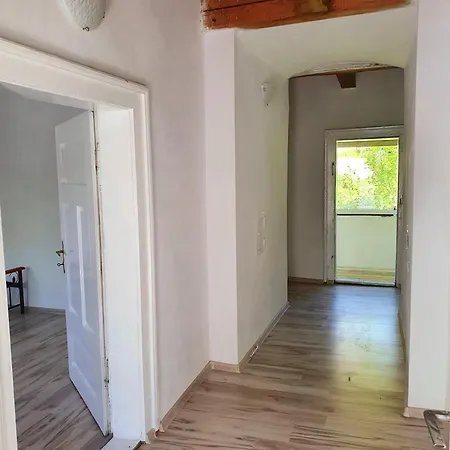 Apartmanovy Dom Доновалы